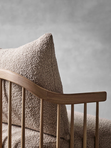 Fly Wooden Leg Chair